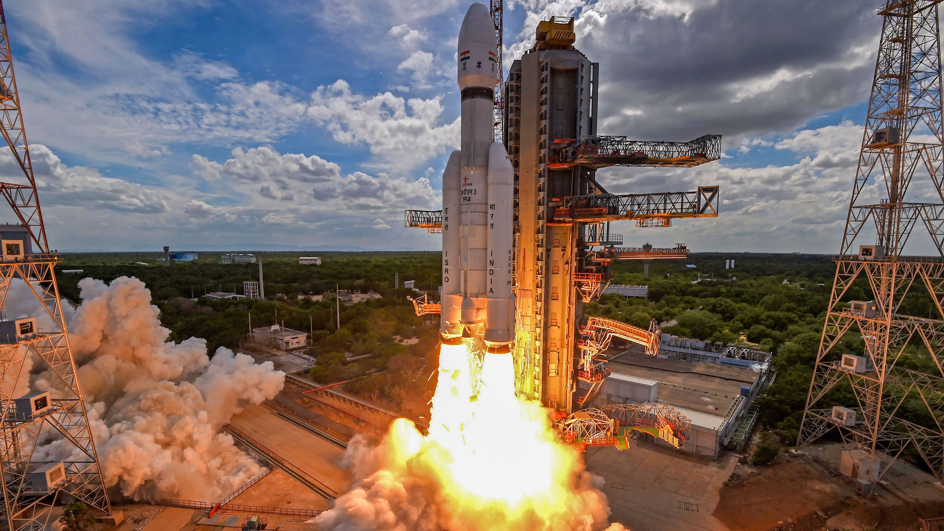 <div class="paragraphs"><p>ISRO's Launch Vehicle Mark-III (LVM3) M4 rocket carrying 'Chandrayaan-3' lifts off from the launch pad at Satish Dhawan Space Centre, in Sriharikota.</p></div>