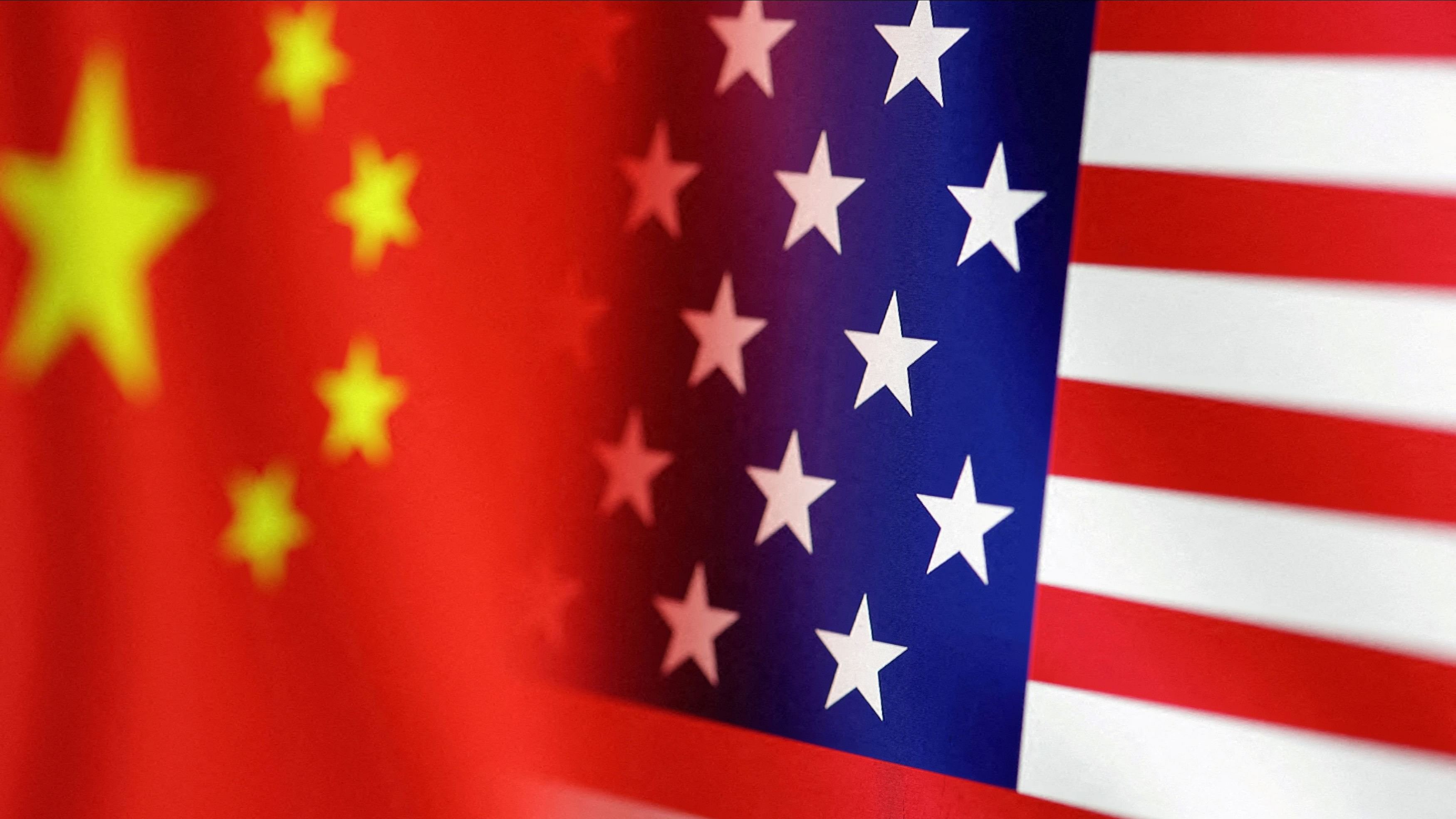 <div class="paragraphs"><p>US and Chinese flags </p></div>