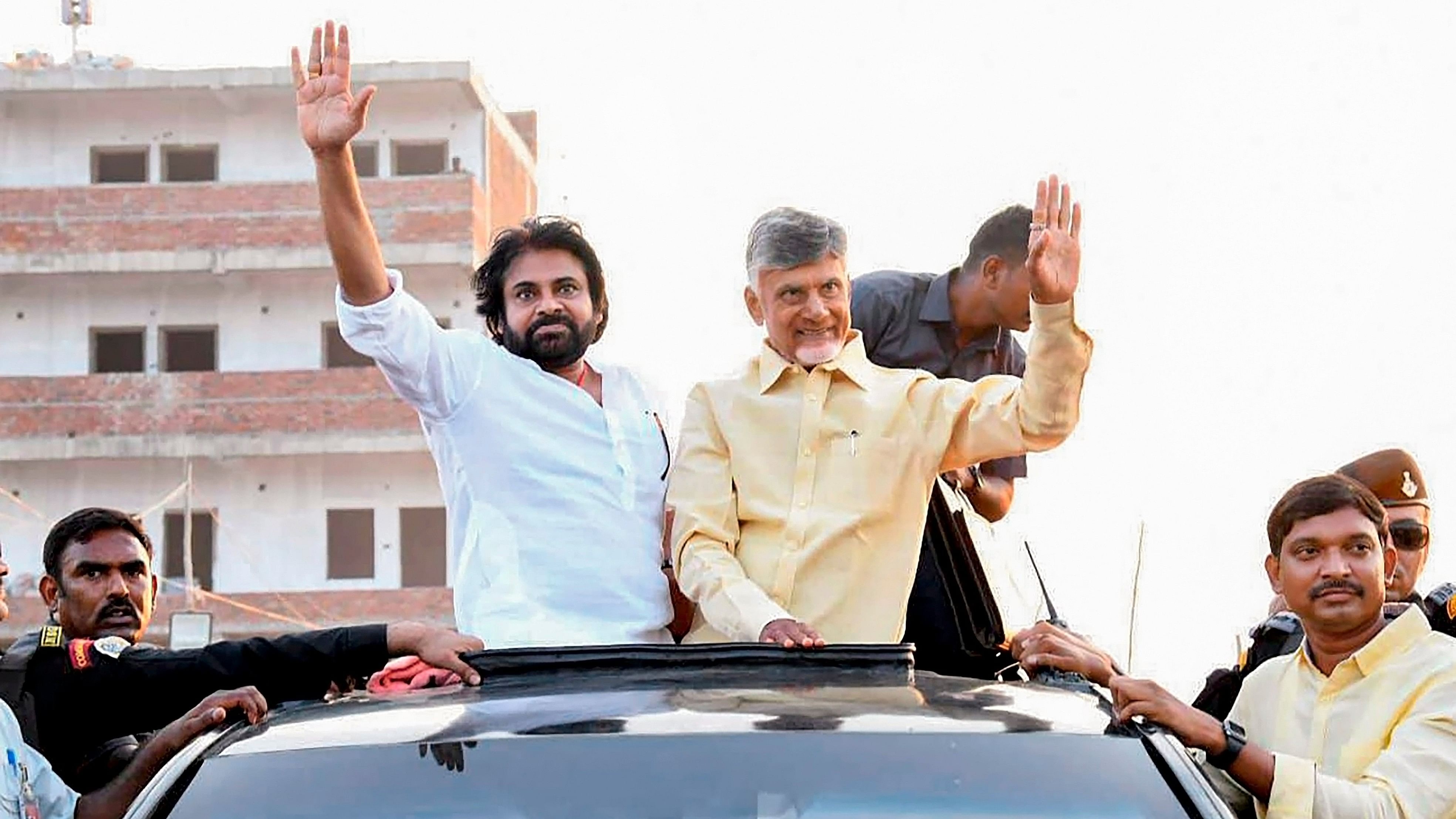 <div class="paragraphs"><p> JanaSena party President and actor Pawan Kalyan with Telugu Desam Party (TDP) President N Chandrababu Naidu during a roadshow at Pedana ahead of the Lok Sabha elections, in Krishna district, Wednesday, April 17, 2024. </p></div>