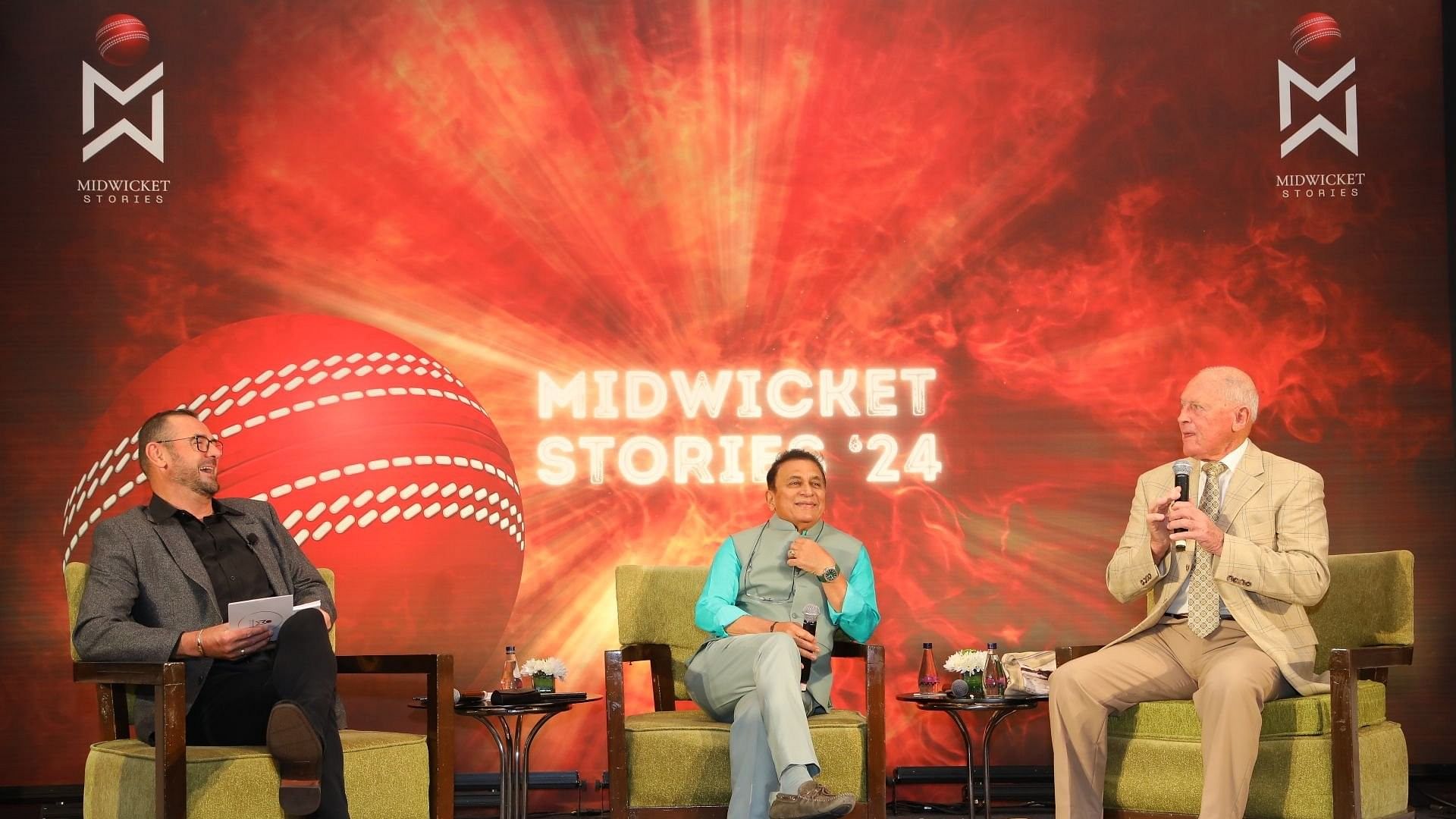 <div class="paragraphs"><p>Test opening greats Sunil Gavaskar (centre) and Geoffrey Boycott (right) chat during a cricket talk show ‘Midwicket Stories’, moderated by former New Zealand pacer Simon Doull in Bengaluru on Saturday. </p></div>