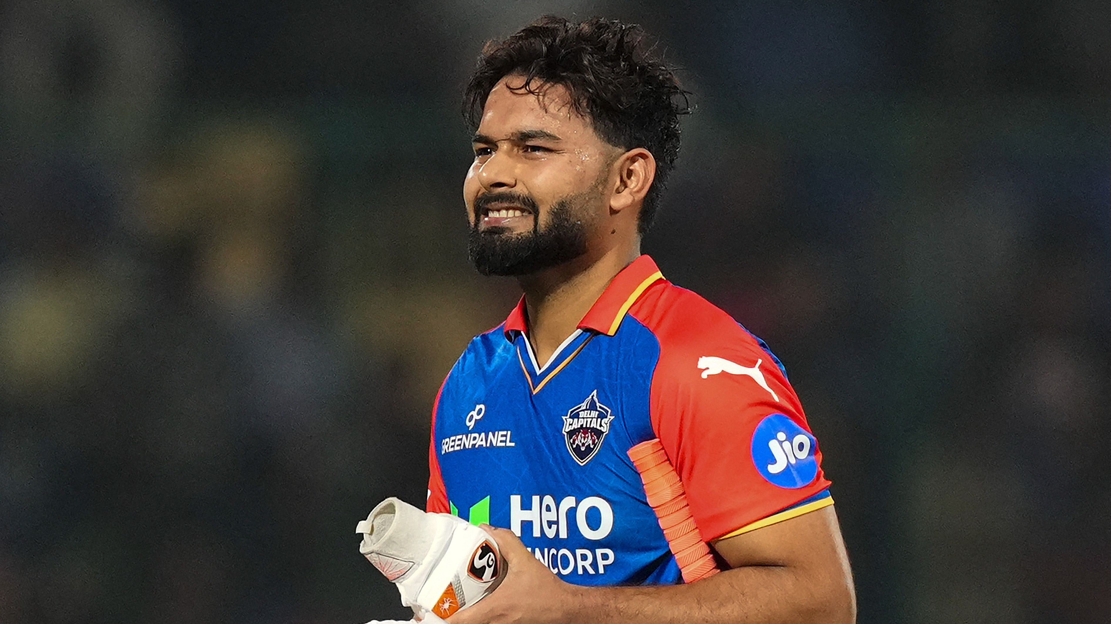 <div class="paragraphs"><p>Delhi Capitals batter Rishabh Pant walks off the field after his dismissal during the Indian Premier League (IPL) 2024 cricket match.</p></div>