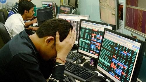 <div class="paragraphs"><p>Stock markets fell for the fifth day.</p></div>