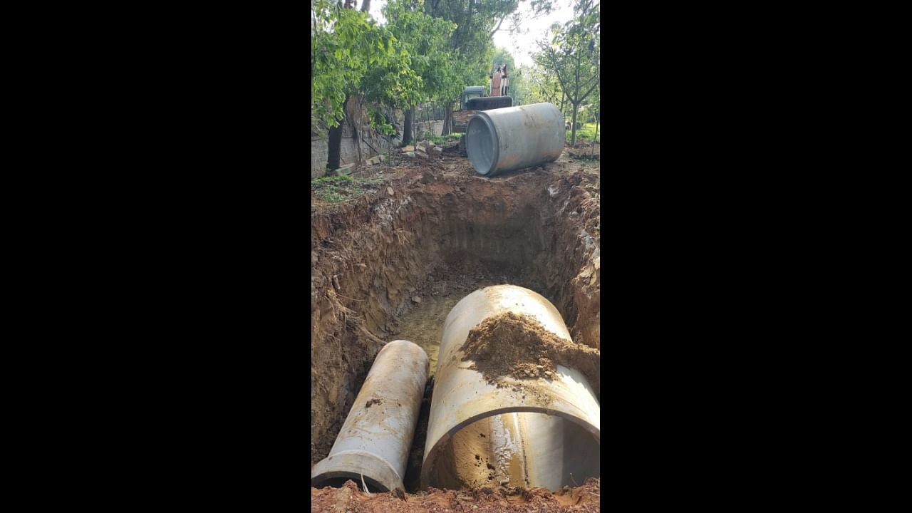 <div class="paragraphs"><p>Waste water will be carried through a pipeline under the walking path of the Puttenahalli Lake Conservation Reserve in Yelahanka.</p></div>