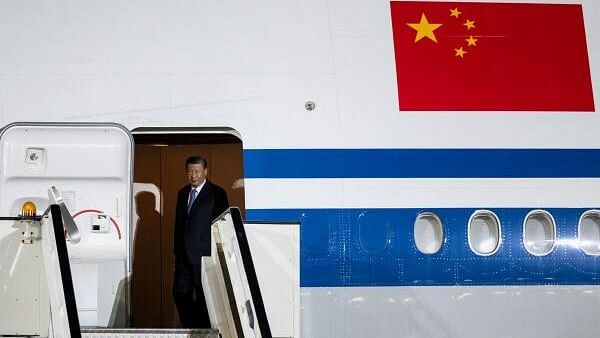 <div class="paragraphs"><p>Chinese President Xi Jinping visits Serbia.</p></div>