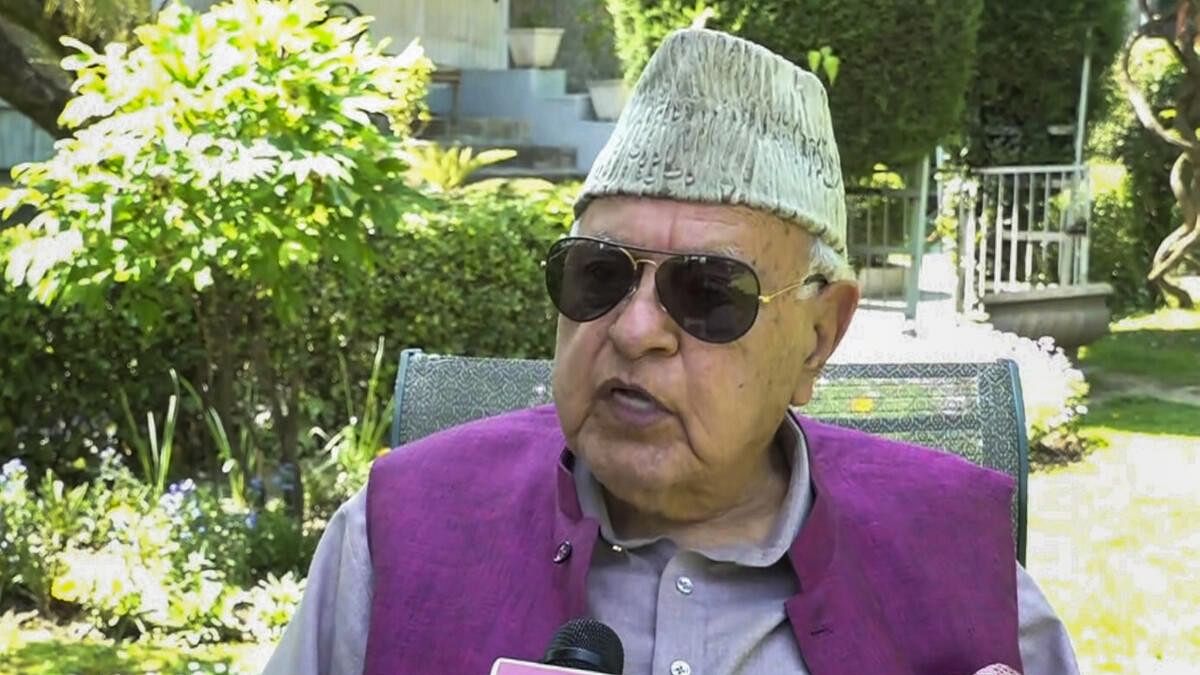 <div class="paragraphs"><p> National Conference President Farooq Abdullah speaking to the media, in Srinagar.</p></div>