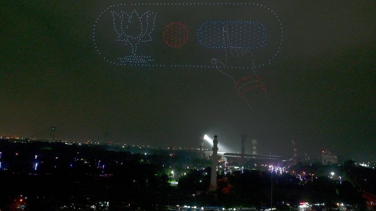 <div class="paragraphs"><p>View of a BJP drone show above Shaheed Minar Maidan, ahead of the seventh phase of Lok Sabha elections, in Kolkata.</p></div>