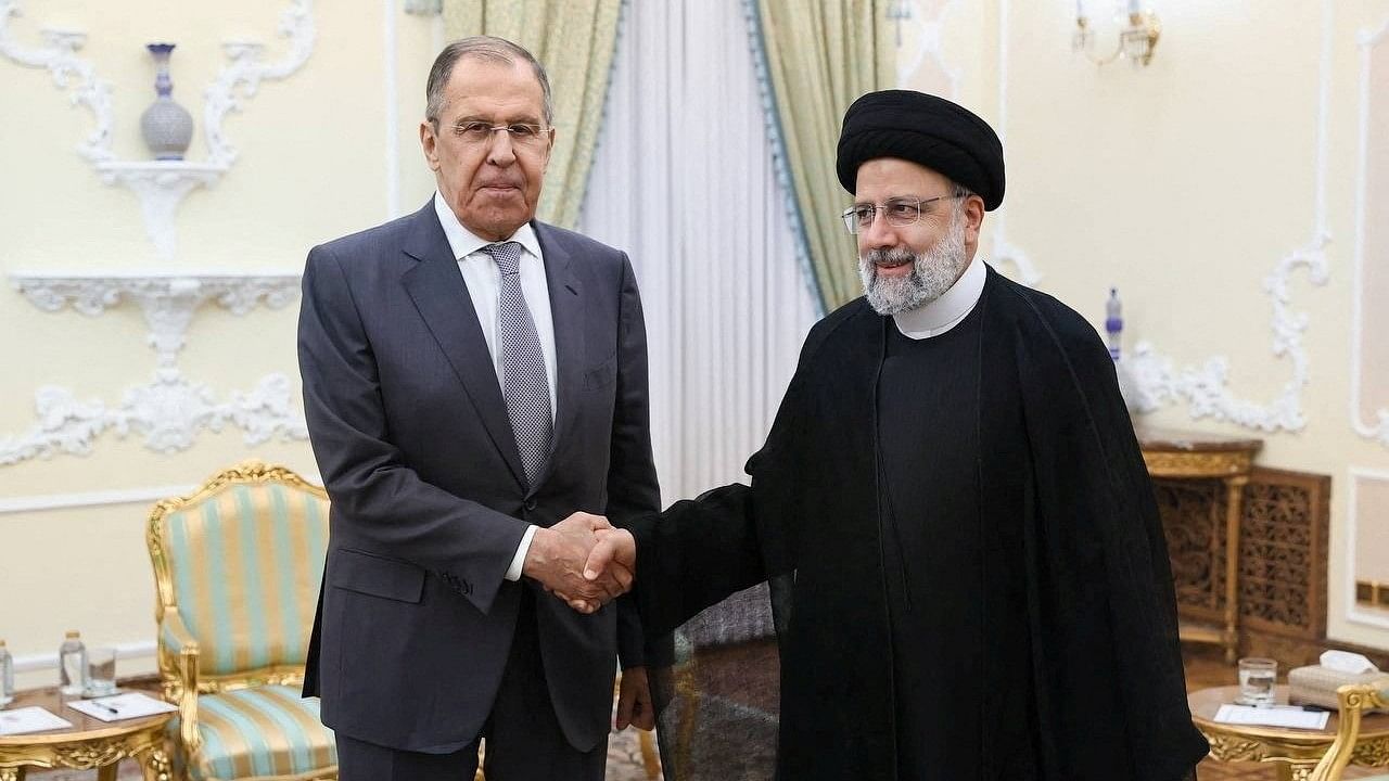 <div class="paragraphs"><p>Russian Foreign Minister Sergei Lavrov and Iranian President Ebrahim Raisi.</p></div>