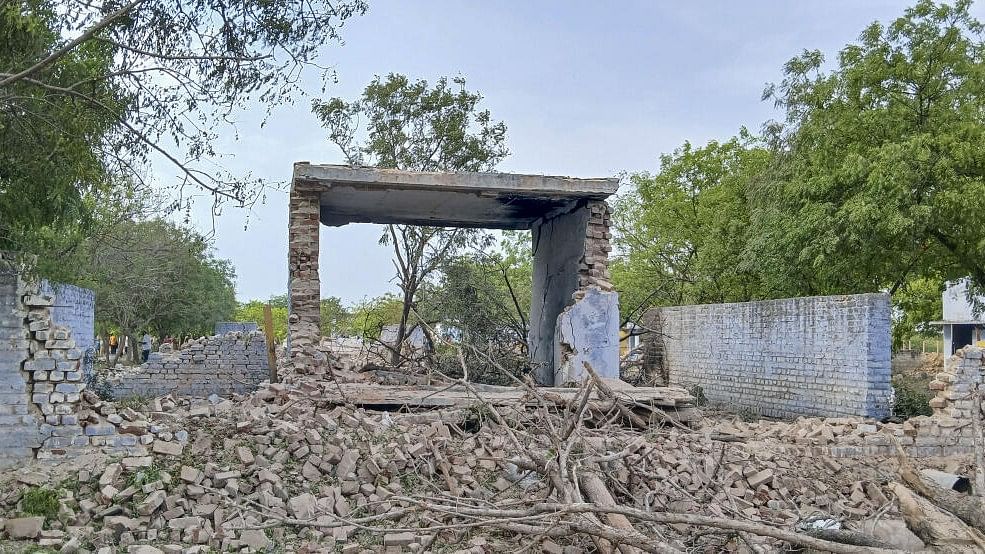 <div class="paragraphs"><p>Debris at a fireworks-manufacturing unit at Sivakasi where a blaze killed at least nine workers, including five women, and injured ten others, in Virudhunagar district.</p></div>