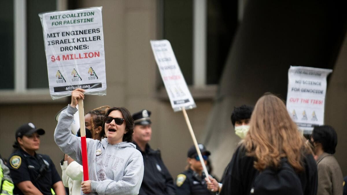 <div class="paragraphs"><p>Students and workers hold a pro-Palestinian rally outside MIT's Stata Center, demanding MIT divest from Israel, among other demands, in Cambridge, Massachusetts, US.</p></div>