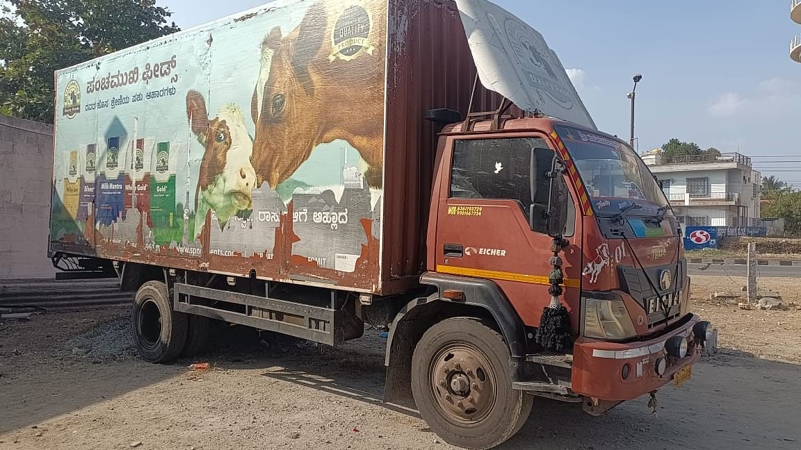 <div class="paragraphs"><p>The truck that was involved in the accident, which occurred on the Sumanahalli Outer Ring Road in the early hours of January 14. </p></div>