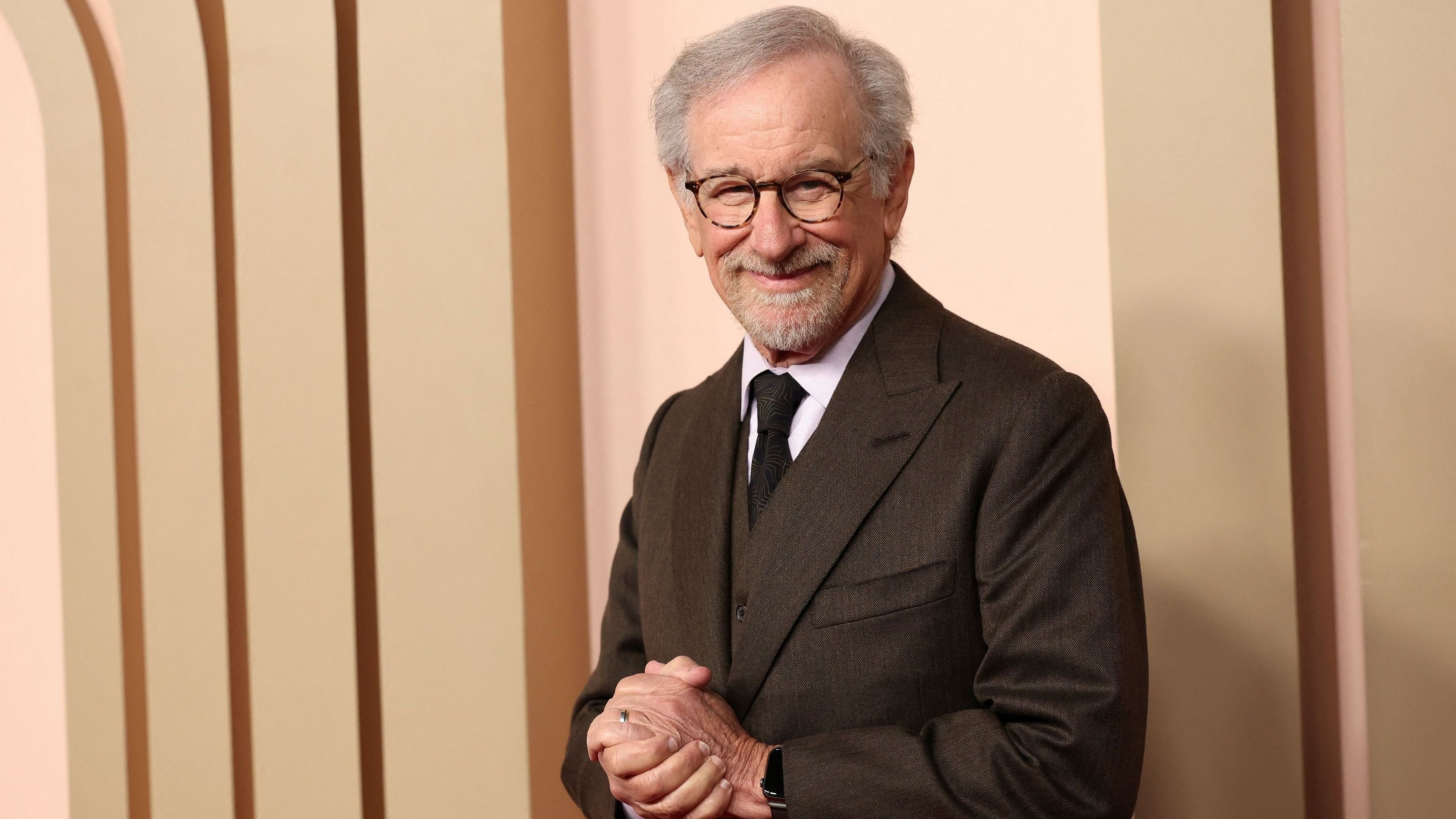 <div class="paragraphs"><p>Director Steven Spielberg.</p></div>