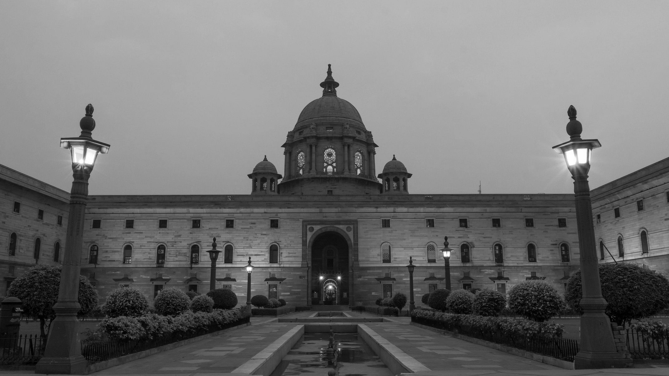 <div class="paragraphs"><p>A photo of the Rashtrapati Bhavan in New Delhi.</p></div>