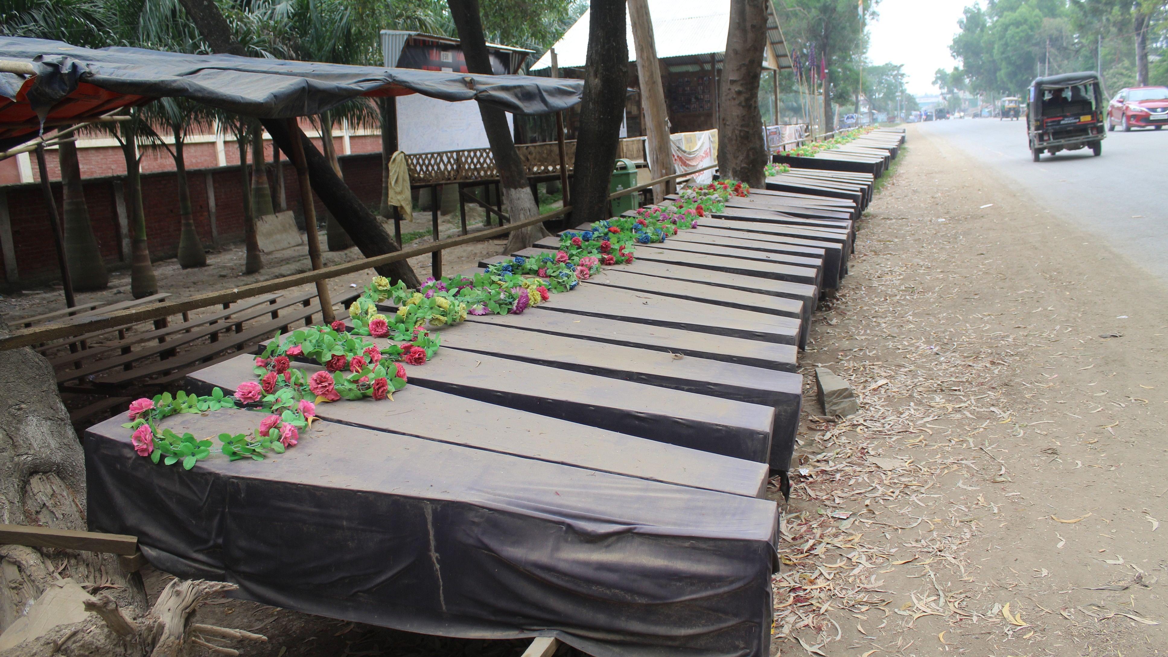 <div class="paragraphs"><p>Empty coffins kept in front of the superintendent of police and commissioner's office in Churachandpur district as a mark of protest against the tribal lives lost in the ethnic conflict in Manipur.</p></div>