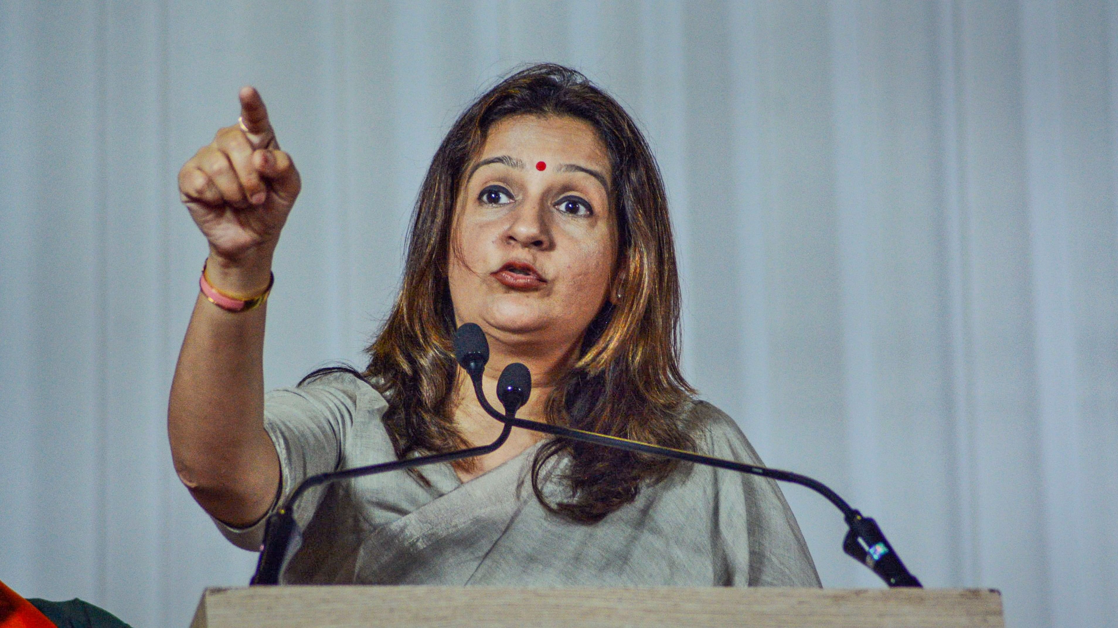 <div class="paragraphs"><p>Shiv Sena (UBT) leader Priyanka Chaturvedi addresses an election campaign rally </p></div>