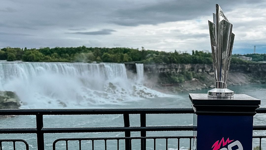 <div class="paragraphs"><p>The T20 World Cup trophy pictured with the Niagra falls in the background.</p></div>