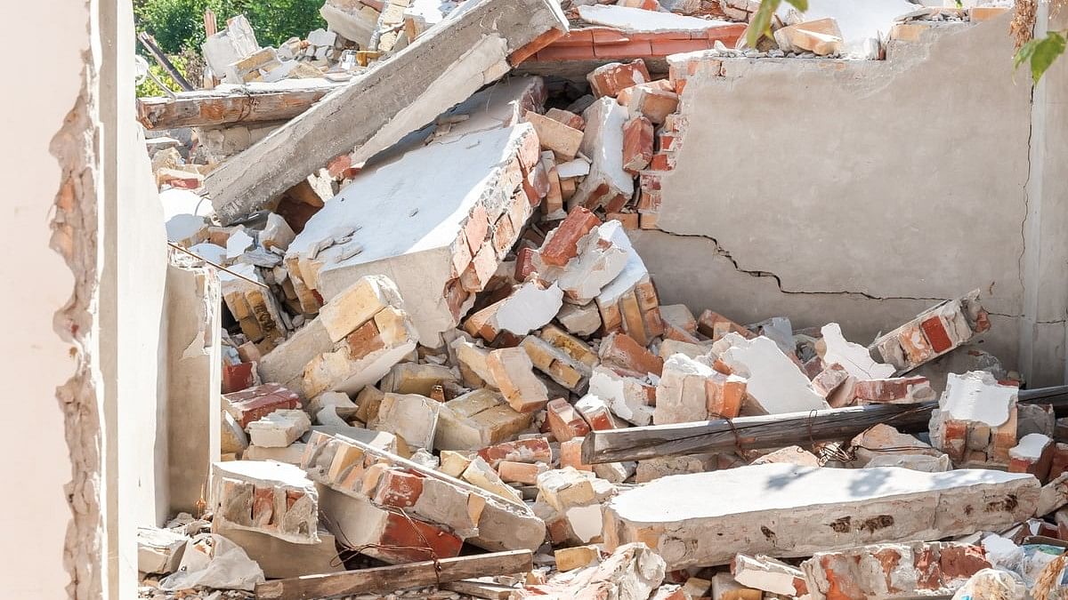 <div class="paragraphs"><p>Representative image showing debris from a wall collapse</p></div>