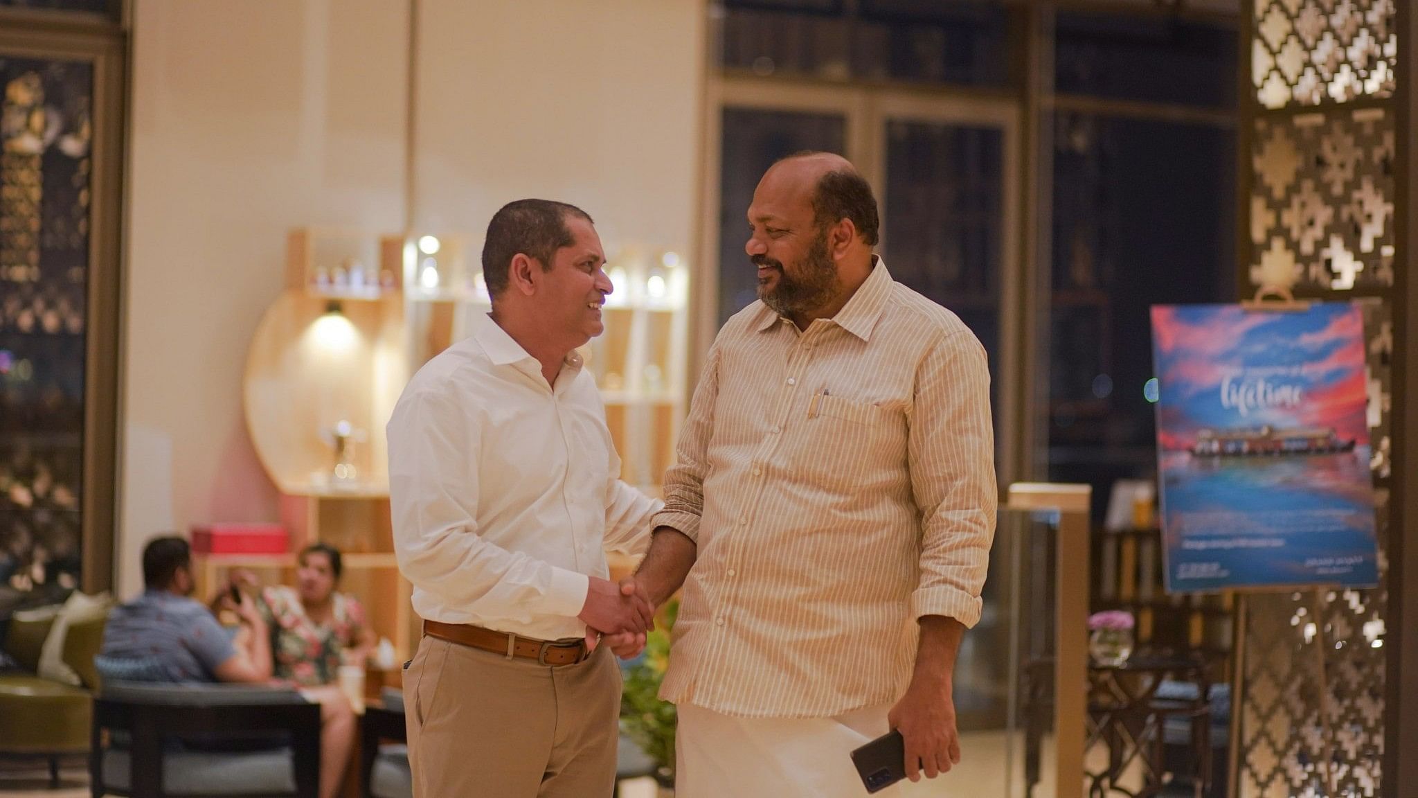 <div class="paragraphs"><p>Kerala Industries Minister P Rajeev (right) with&nbsp;Senior Vice President, Products, IBM Software Dinesh Nirmal</p></div>