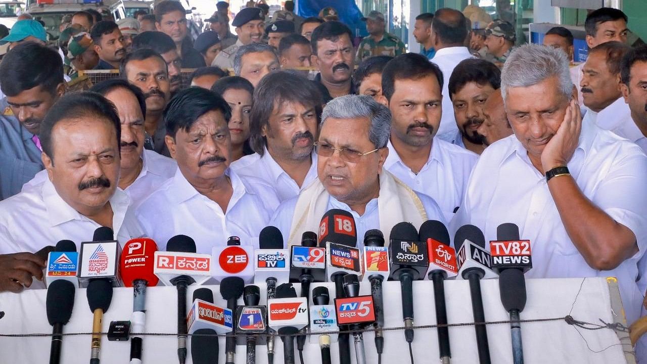 <div class="paragraphs"><p>Chief Minister Siddaramaiah at Mysuru Airport on Tuesday.</p></div>