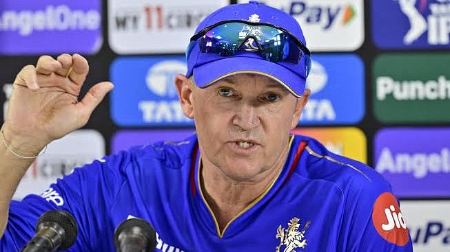 <div class="paragraphs"><p>Andy Flower</p></div>