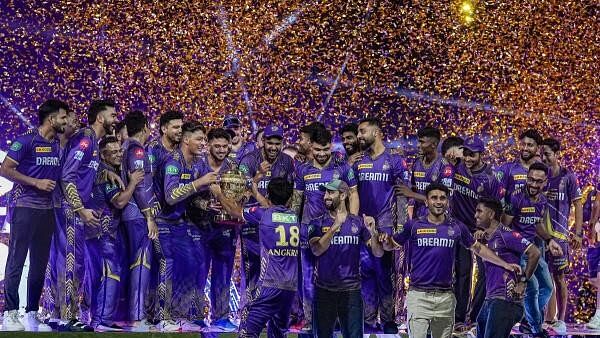 <div class="paragraphs"><p>Kolkata Knight Riders players celebrate with the Indian Premier League (IPL) 2024 trophy after winning the final match against Sunrisers Hyderabad at MA Chidambaram Stadium, in Chennai, Sunday, May 26</p></div>