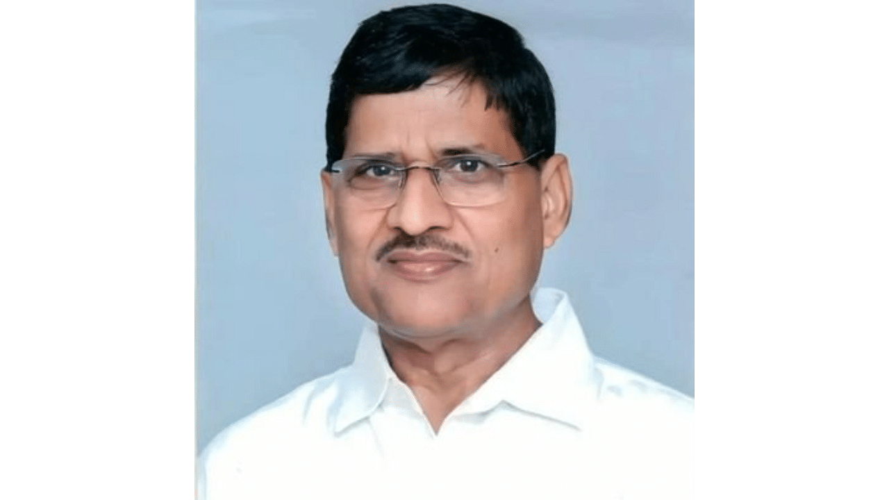 <div class="paragraphs"><p>SP's Ambedkar Nagar Lok Sabha constituency candidate Lalji Verma.</p></div>