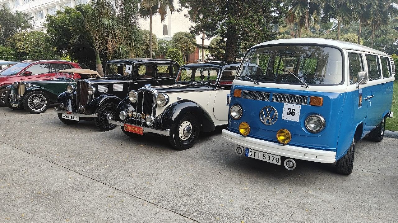 Vintage cars on display at an earlier Rotary event.