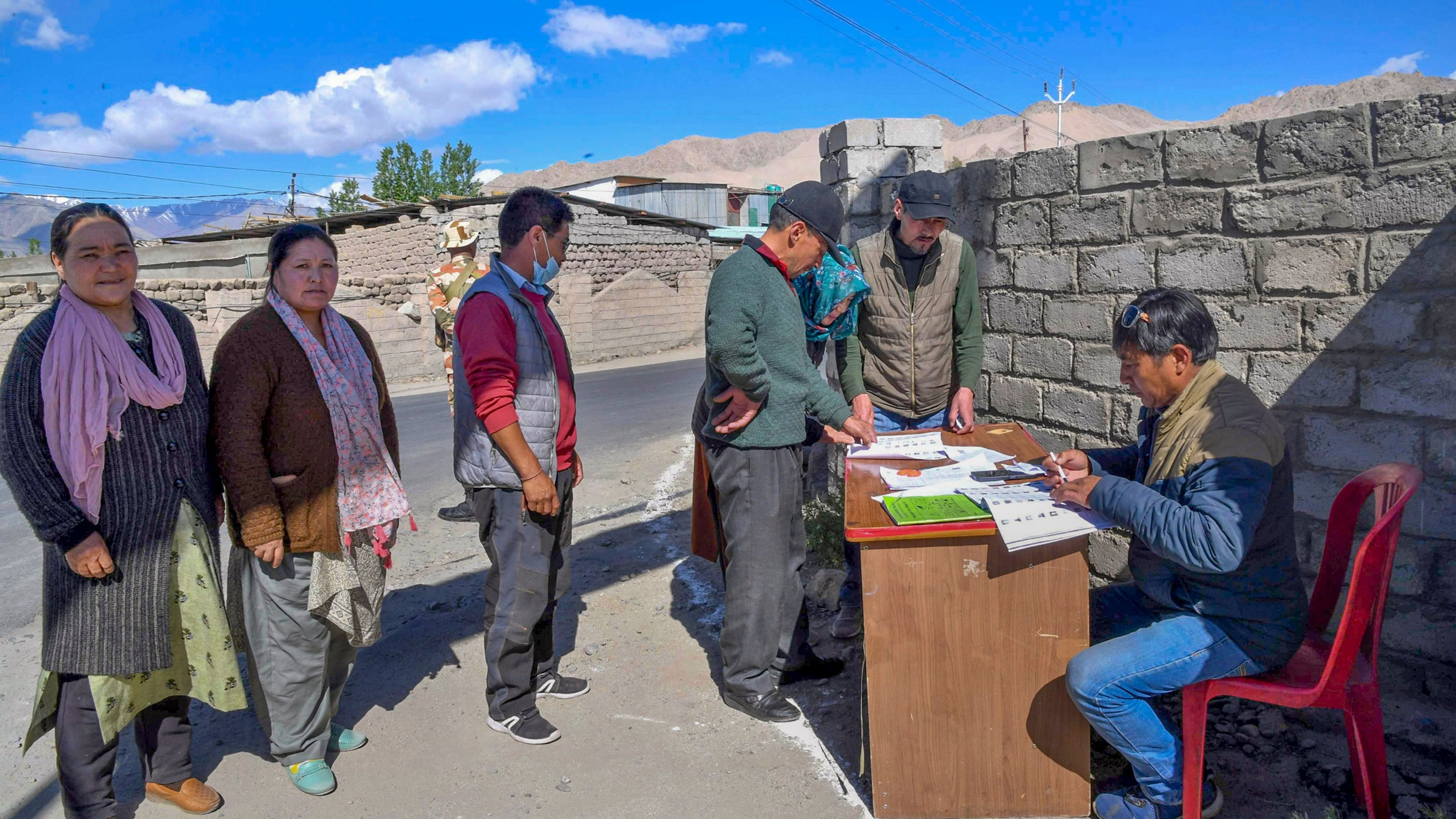 <div class="paragraphs"><p>People wait in a queue to cast their votes during the fifth phase of Lok Sabha elections, in Leh, Ladakh, Monday.</p></div>