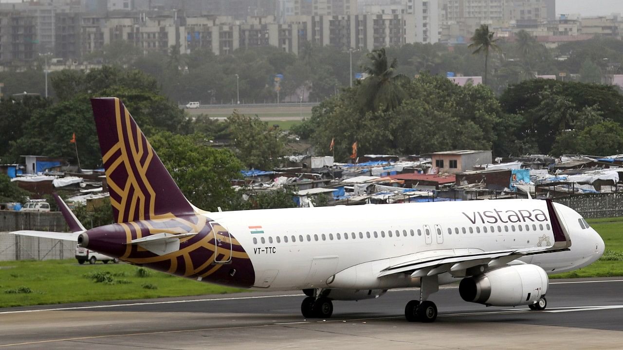 <div class="paragraphs"><p>A Vistara aircraft (Representative image).</p></div>