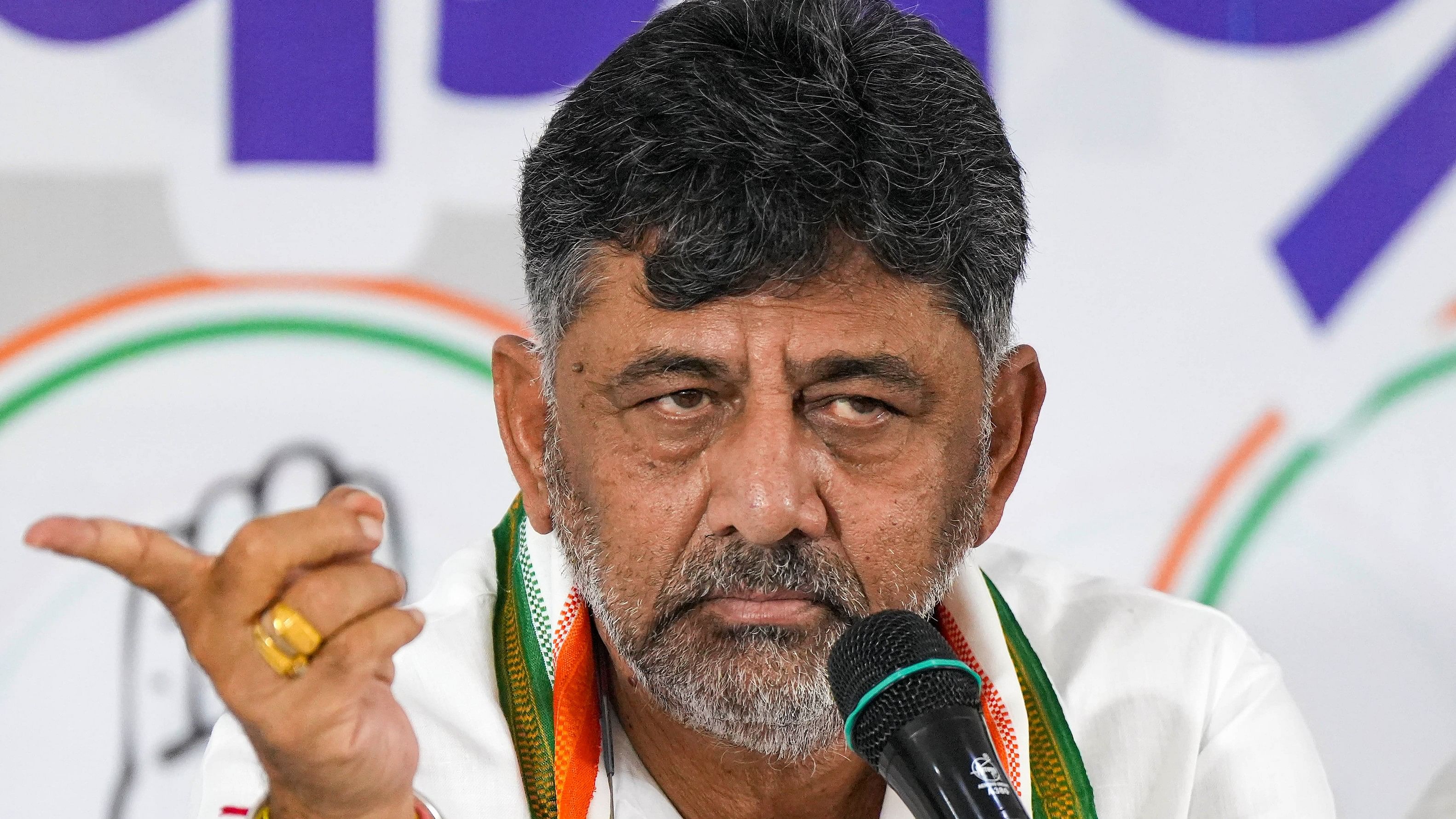 <div class="paragraphs"><p>Karnataka Deputy Chief Minister and Congress leader D K Shivakumar addresses a press conference, in Lucknow, Thursday, May 16, 2024. </p></div>