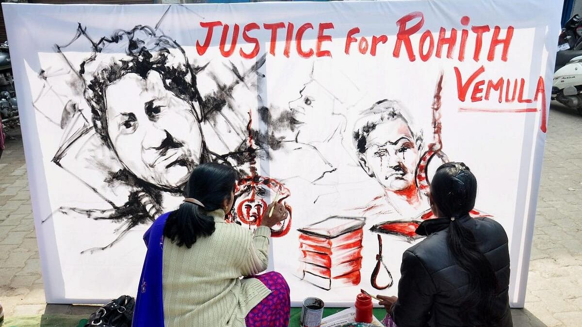 <div class="paragraphs"><p>File photo of artists from Moradabad paying tribute to former Hyderabad University research scholar Rohith Vemula.&nbsp;</p></div>