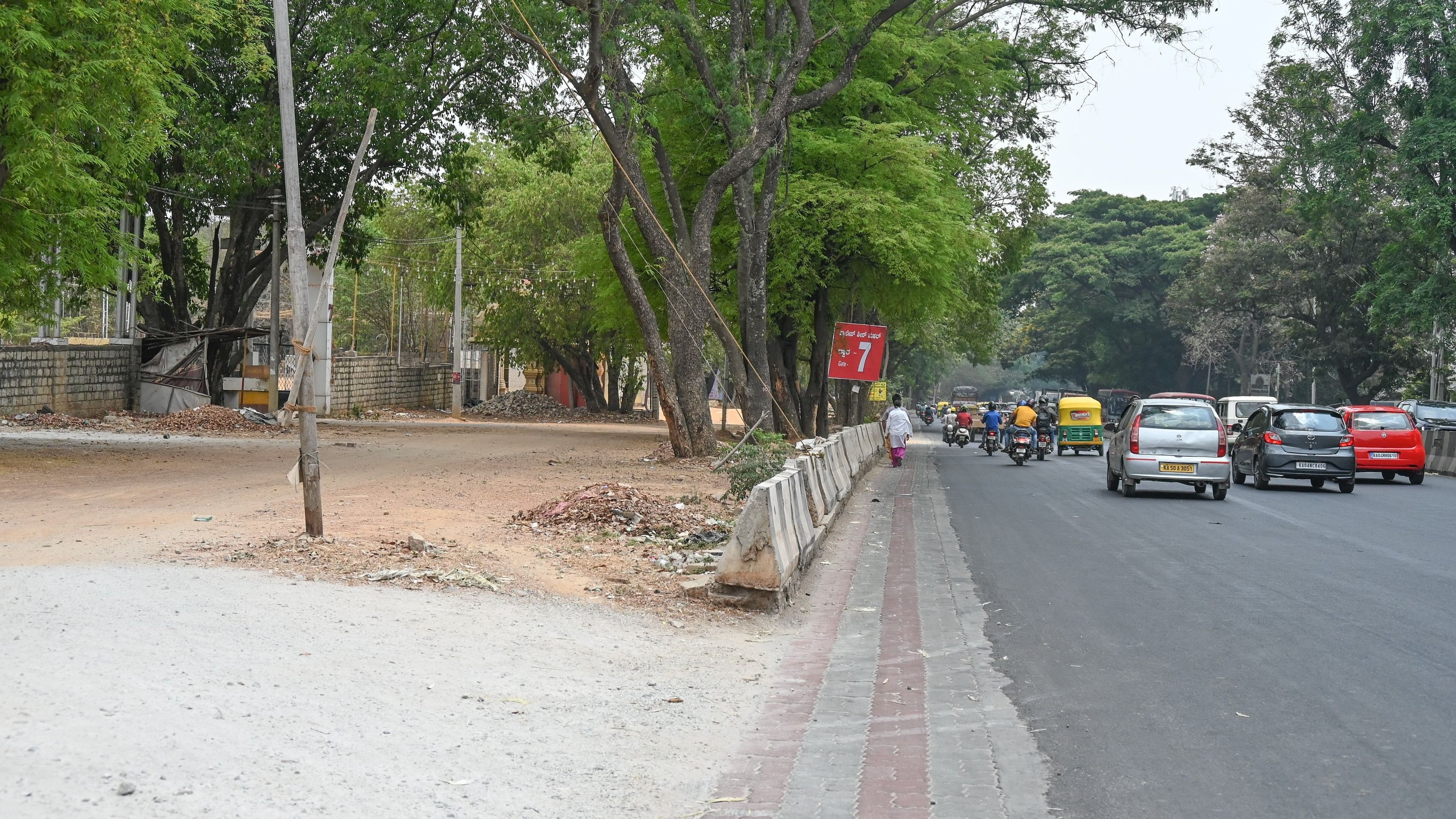 <div class="paragraphs"><p>Palace Ground land at Bellary Road. </p></div>