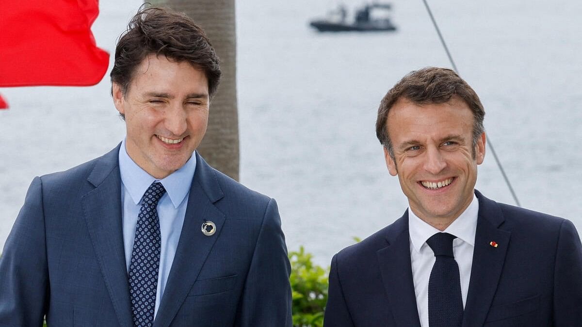 <div class="paragraphs"><p>Canada's Prime Minister Justin Trudeau(L) and France's President Emmanuel Macron.</p></div>