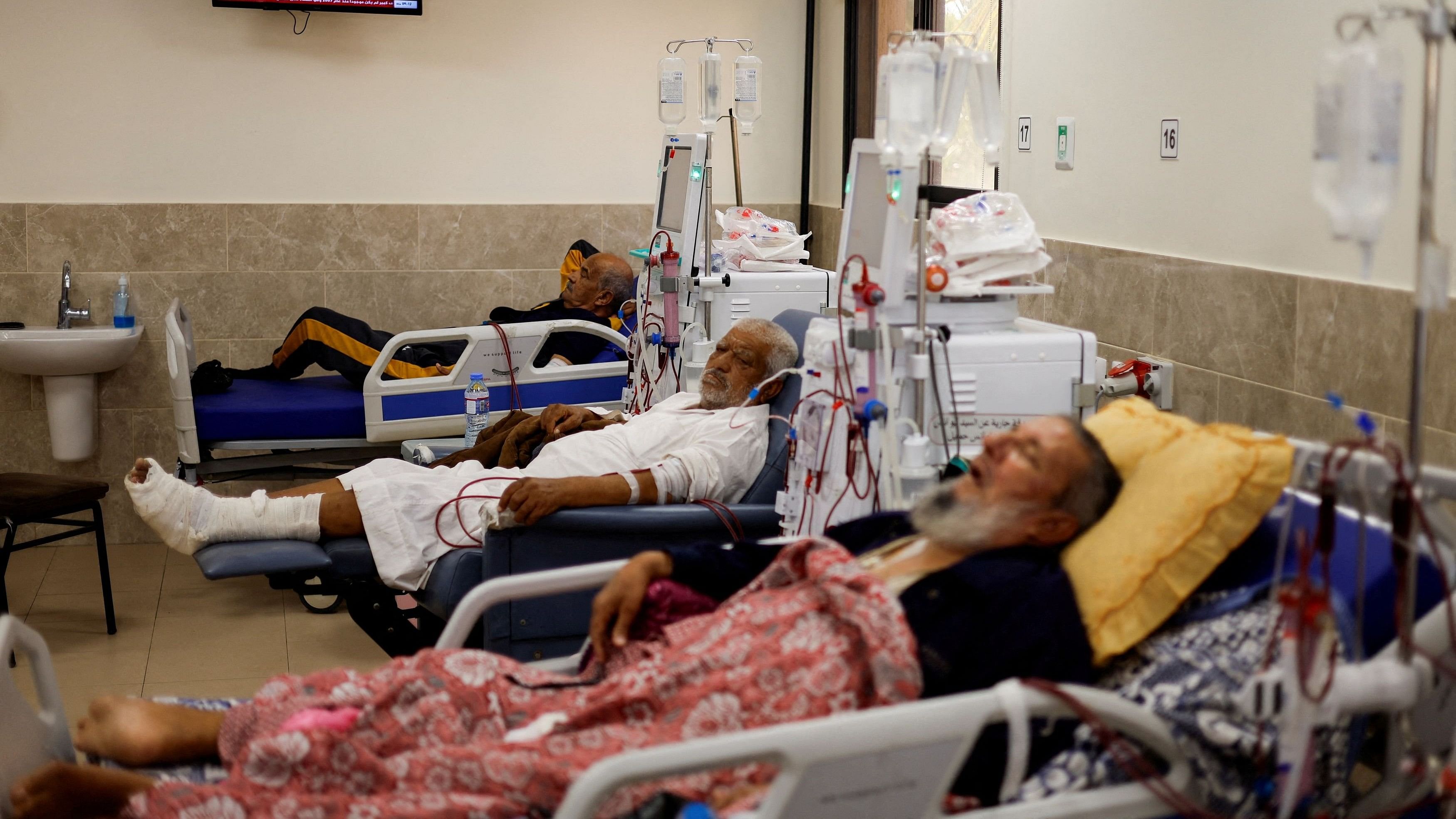 <div class="paragraphs"><p>Palestinian patients lie on hospital beds, as health officials say they are running out of fuel to operate dialysis devices, amid the ongoing Israeli-Palestinian conflict.</p></div>