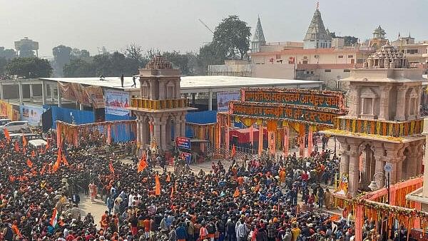 <div class="paragraphs"><p>A massive crowd at the main gateway leading to the Ram temple complex.</p></div>