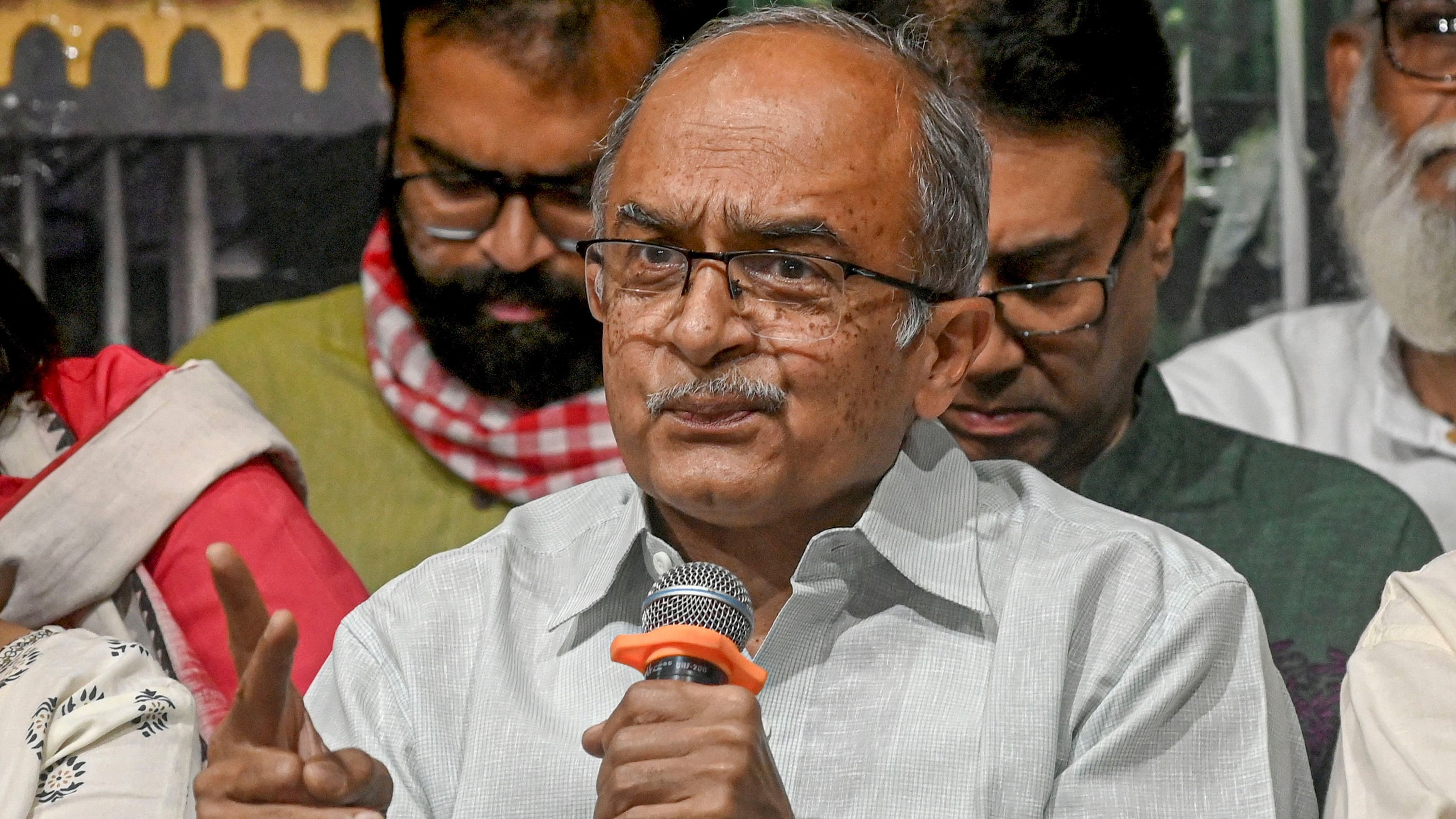 <div class="paragraphs"><p>Lawyer Prashant Bhushan addresses a press conference in Kolkata.</p></div>