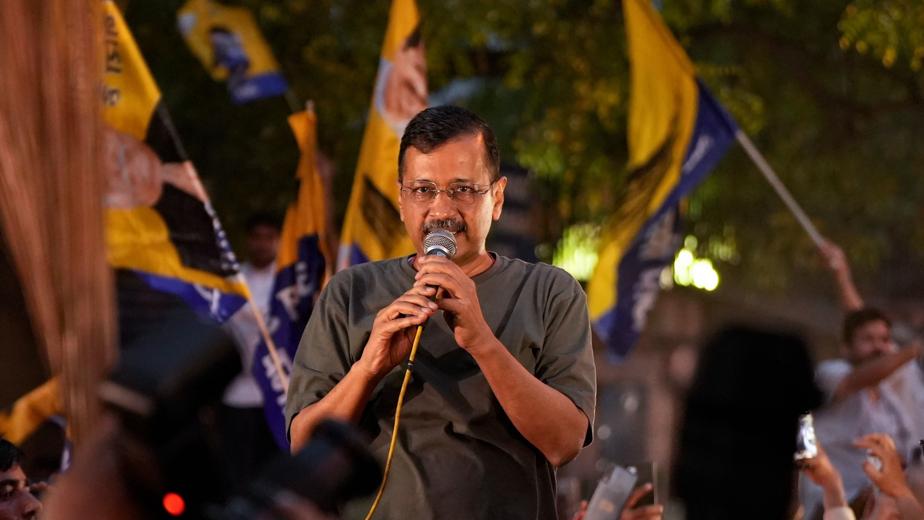 <div class="paragraphs"><p>Delhi Chief Minister Arvind Kejriwal addresses supporters outside Tihar Jail after the Supreme Court (SC) granted him interim bail in a money laundering case on Friday.</p></div>