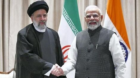 <div class="paragraphs"><p>Prime Minister Narendra Modi and late President of Iran Ebrahim Raisi</p></div>