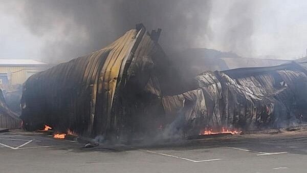 <div class="paragraphs"><p>Damage caused by rioters in New Caledonia.</p></div>