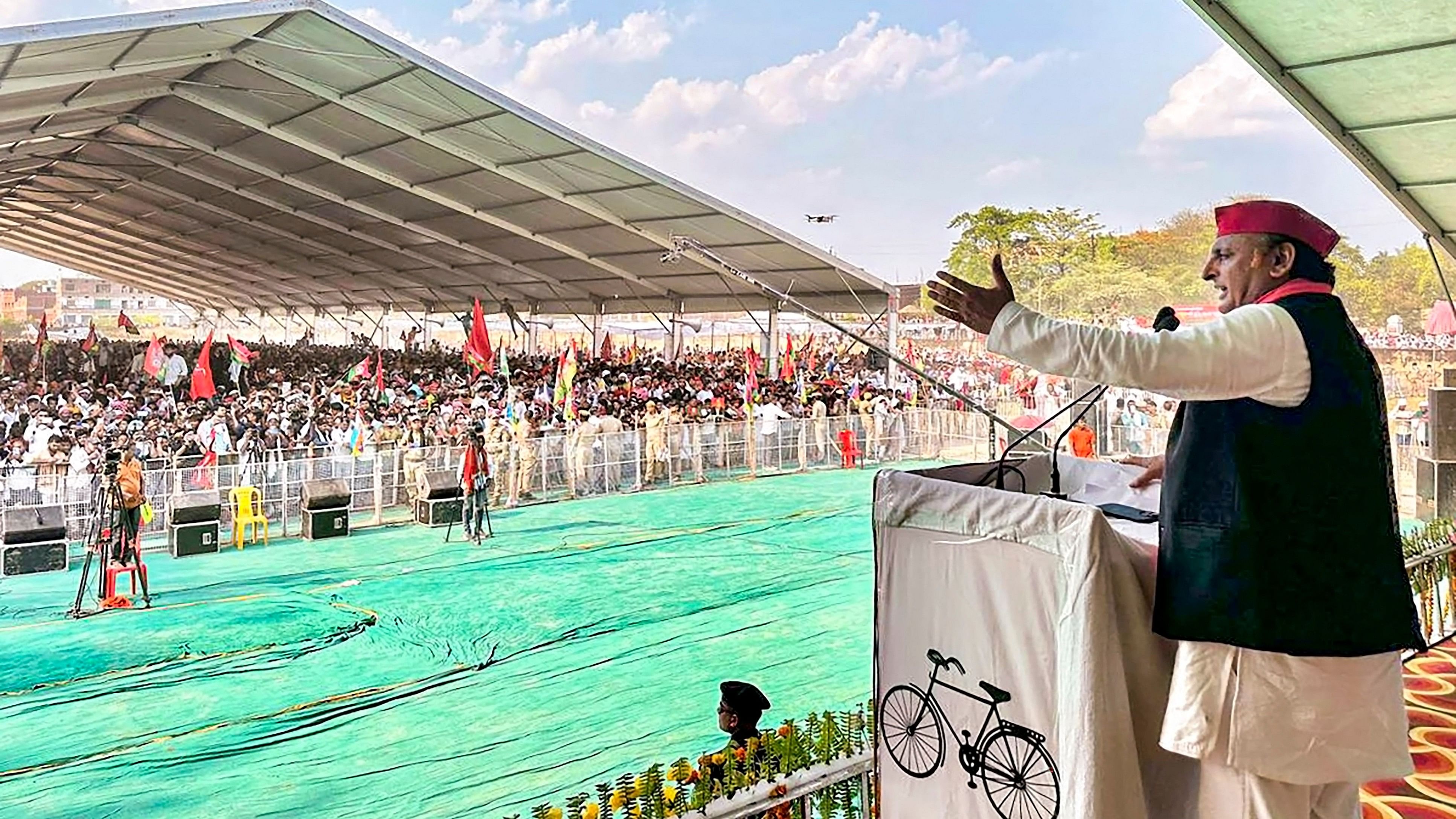 <div class="paragraphs"><p>Samajwadi Party Chief Akhilesh Yadav addresses a public meeting for Lok Sabha polls, in Ghazipur, Monday, May 27, 2024. </p></div>