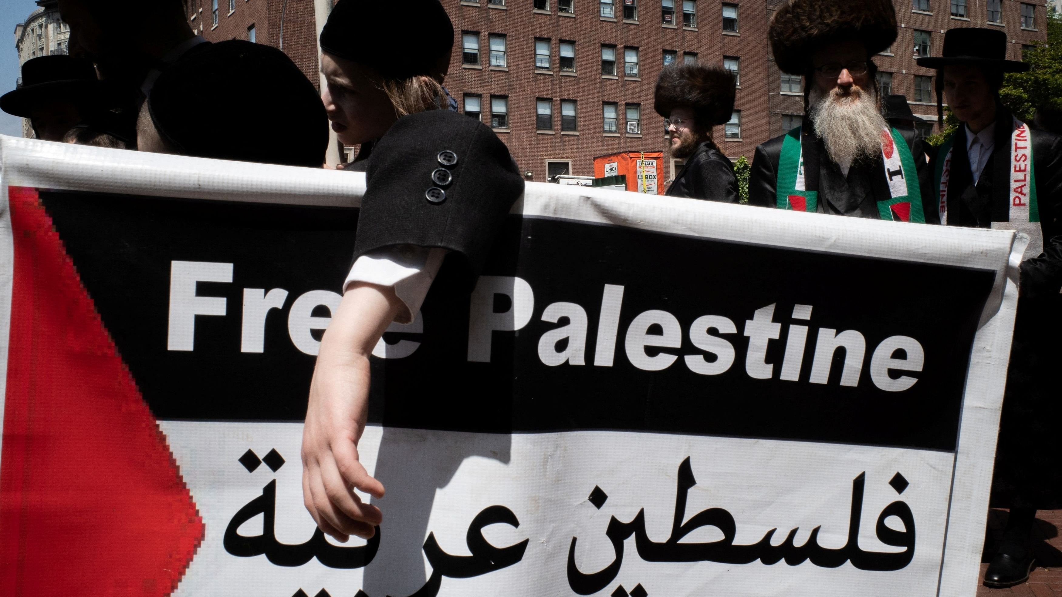 <div class="paragraphs"><p>Members of Orthodox Jewish community advocate for a free Palestine at the gates of Columbia University, during the ongoing conflict between Israel and the Palestinian Islamist group Hamas, in New York City, US.</p></div>