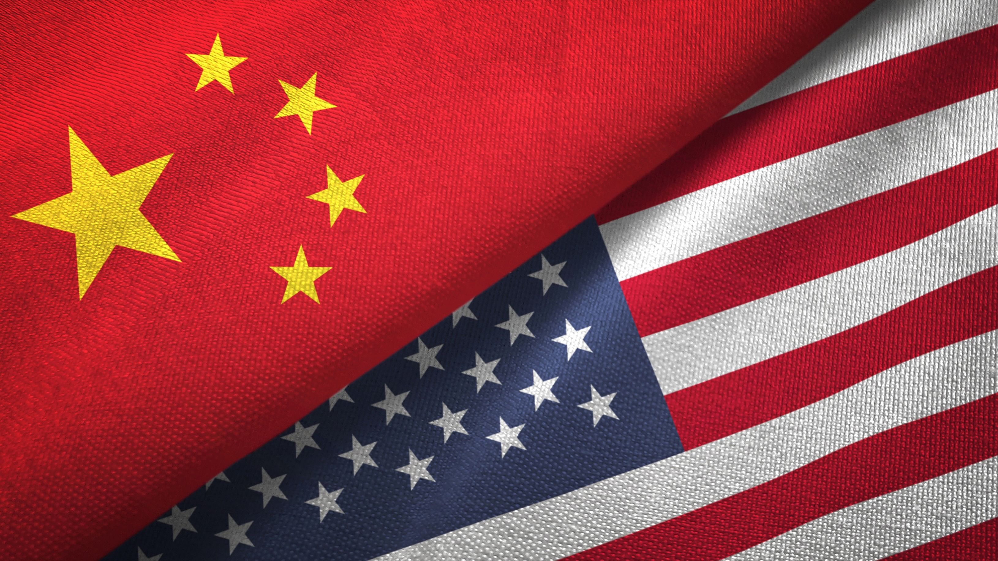 <div class="paragraphs"><p> US and China's national flags.</p></div>