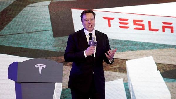 <div class="paragraphs"><p> Tesla CEO Elon Musk </p></div>