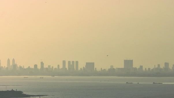 <div class="paragraphs"><p>A photo showing the Mumbai skyline.</p></div>