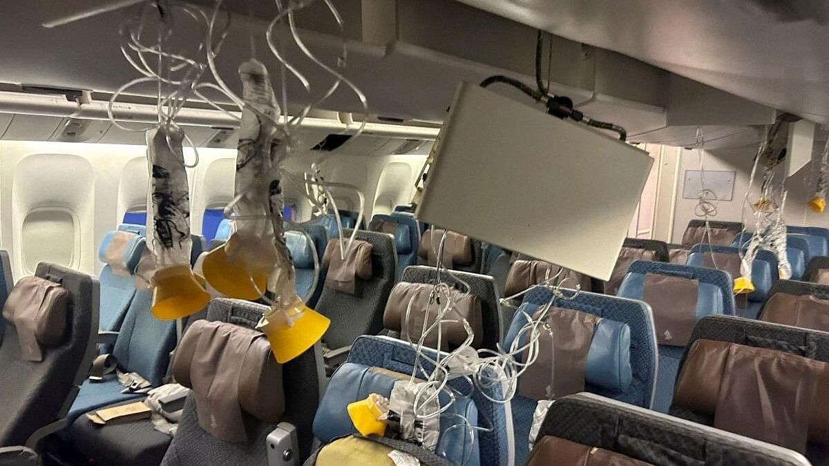 <div class="paragraphs"><p>The interior of Singapore Airlines flight SQ321 is pictured after an emergency landing at Bangkok's Suvarnabhumi International Airport.</p></div>