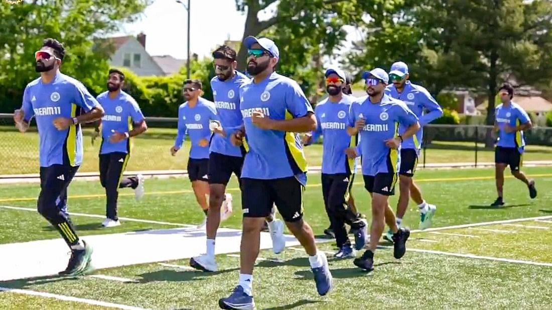 <div class="paragraphs"><p> New York: Indian cricket team players during a training session for the T20 World Cup in New York. </p></div>