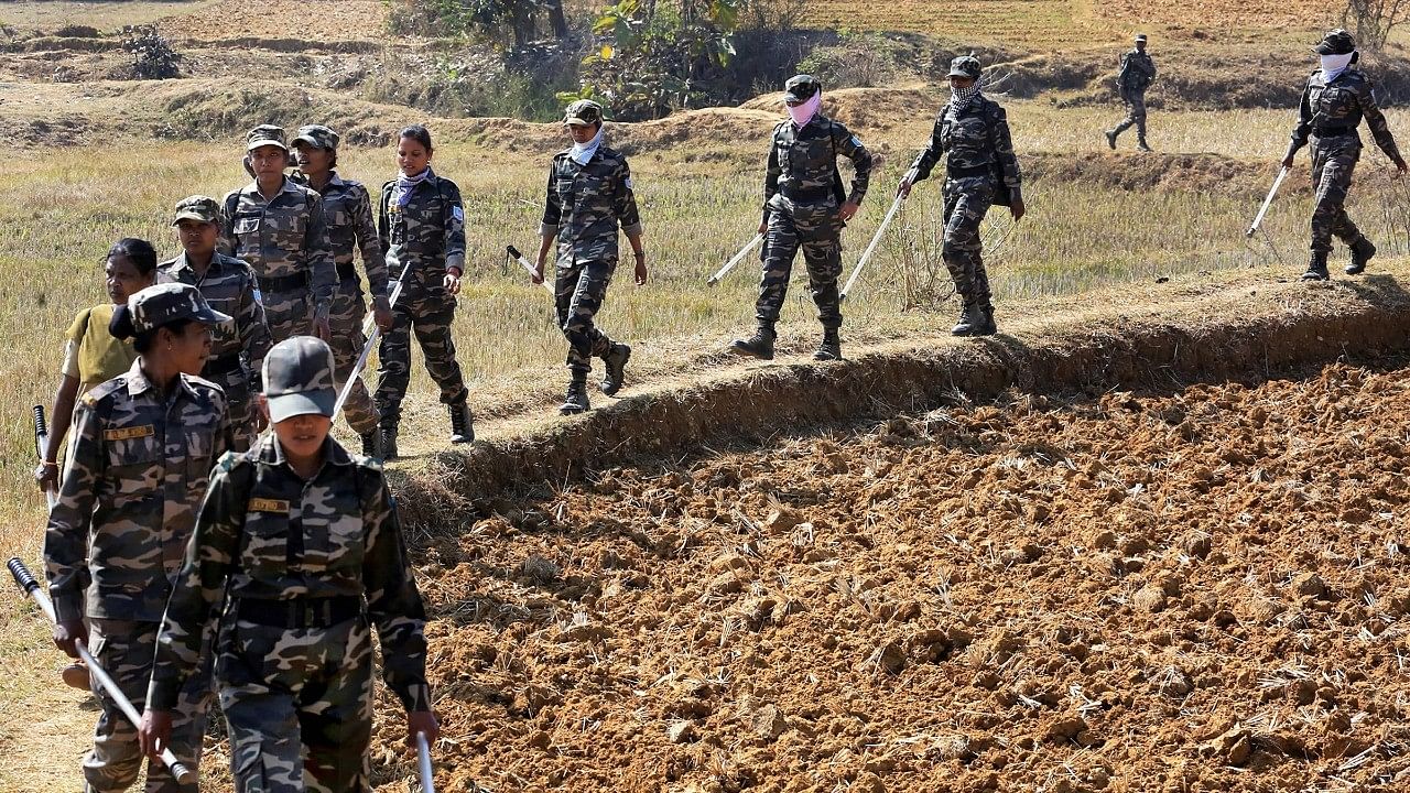 <div class="paragraphs"><p>File photo showing CRPF personnel patrolling a Naxal hit region.</p></div>