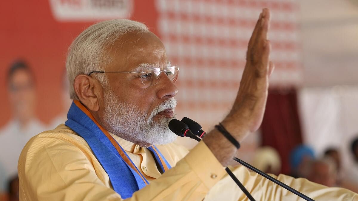 <div class="paragraphs"><p>Prime Minister Narendra Modi addresses a public meeting for the last phase of Lok Sabha elections.</p></div>