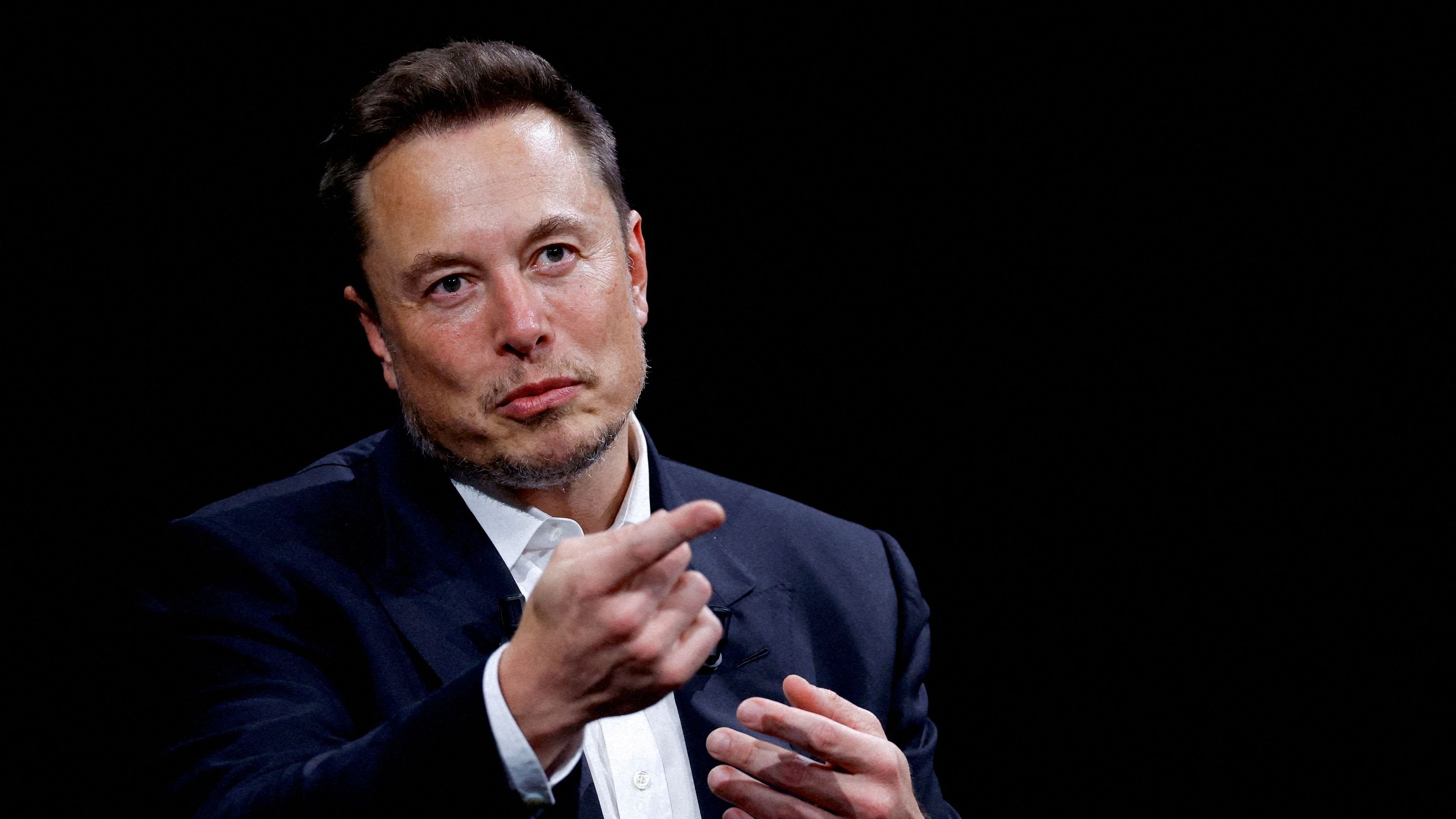 <div class="paragraphs"><p>Elon Musk, CEO of SpaceX and Tesla.</p></div>