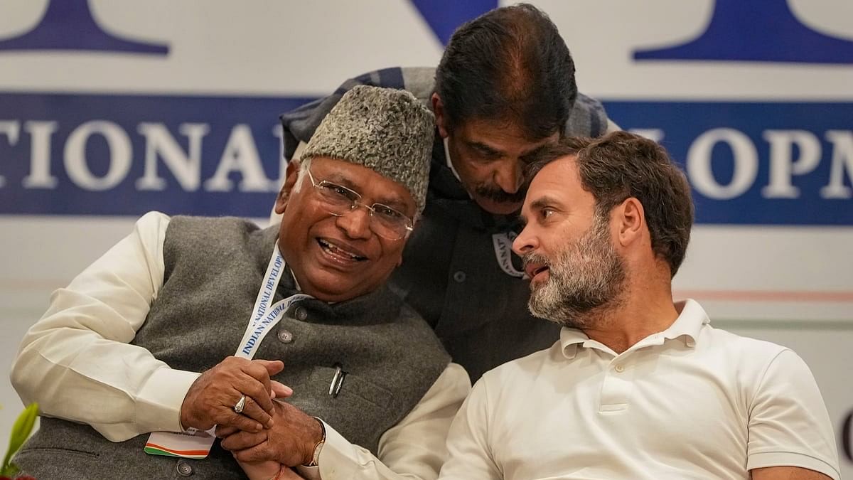 <div class="paragraphs"><p>Congress leader Rahul Gandhi is seen with party top brass K C Venugopal and Mallikarjun Kharge </p></div>