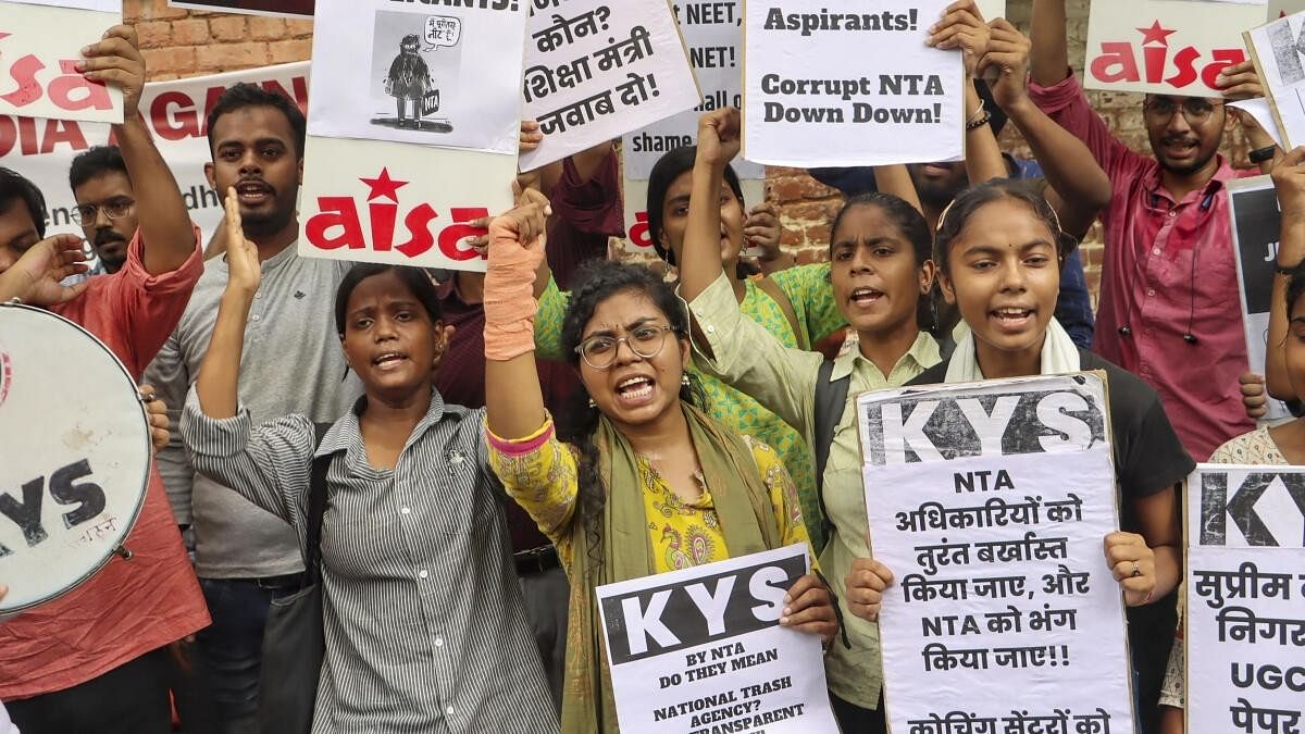 <div class="paragraphs"><p>Members of various organisations protest against the National Testing Agency (NTA) over the alleged irregularities in NEET-UG 2024 results, at Jantar Mantar in New Delhi.</p></div>
